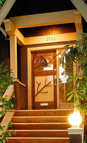 Гостиница House on Dunbar B&B  Ванкувер
